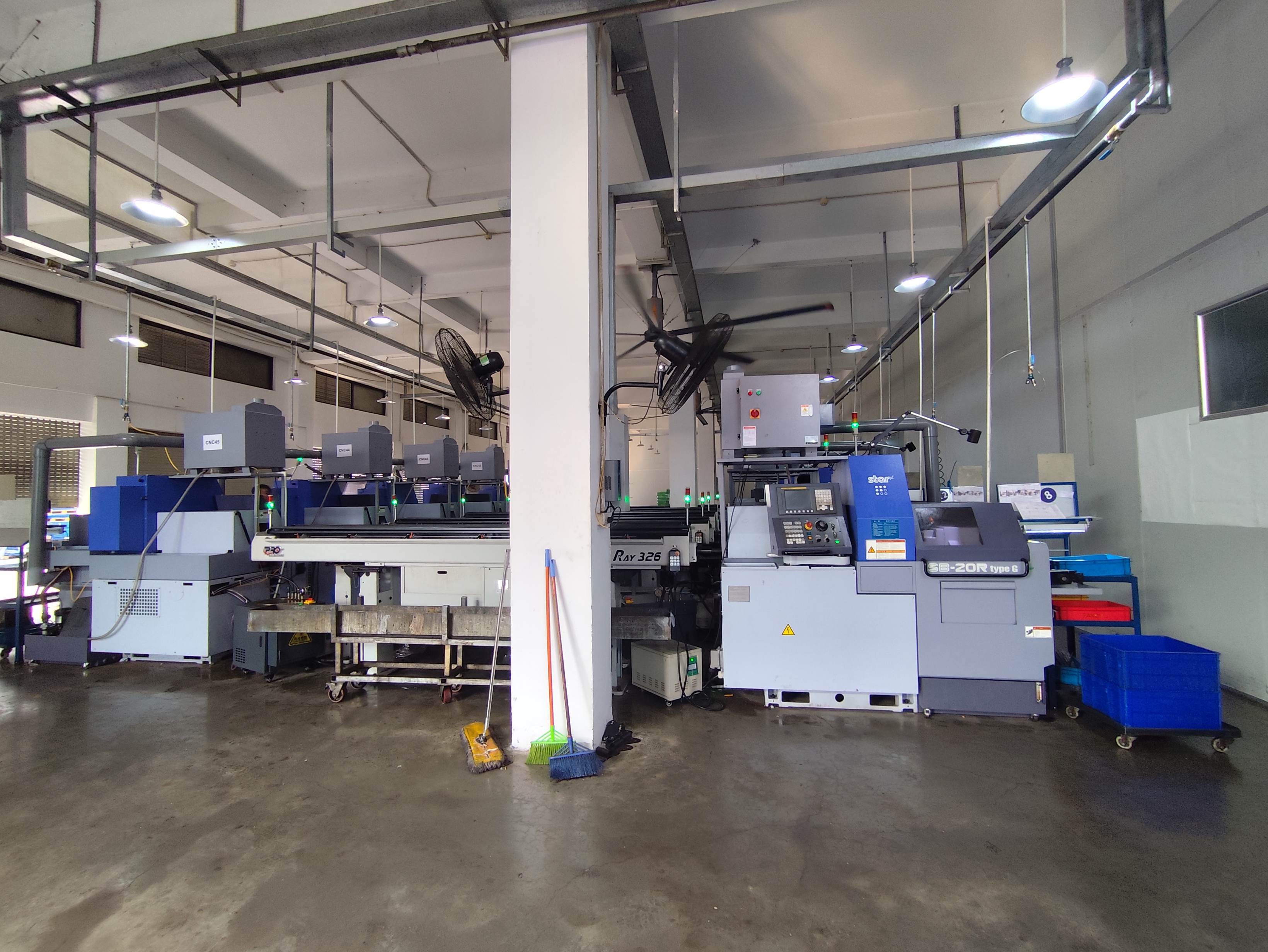 CNC lathe machine 2